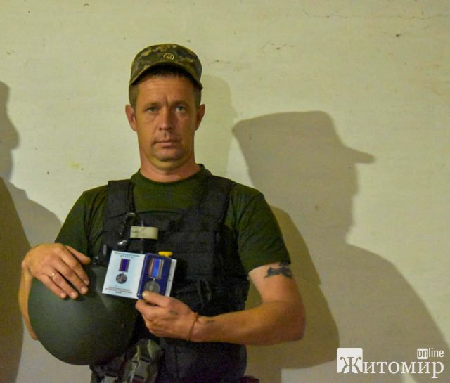Воїнам 30-ї Новоград-Волинської бригади вручили державні нагороди та відомчі відзнаки з нагоди Дня Незалежності