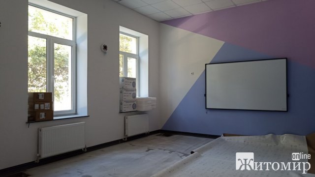 Реставрація навчального корпусу гімназії №23 у Житомирі підходить до завершення. ФОТО