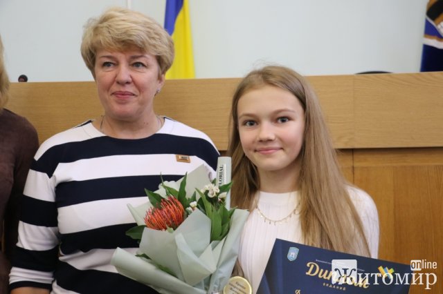 У Житомирі обдаровані спортсмени та тренери  отримали стипендії міського голови та премії. ФОТО