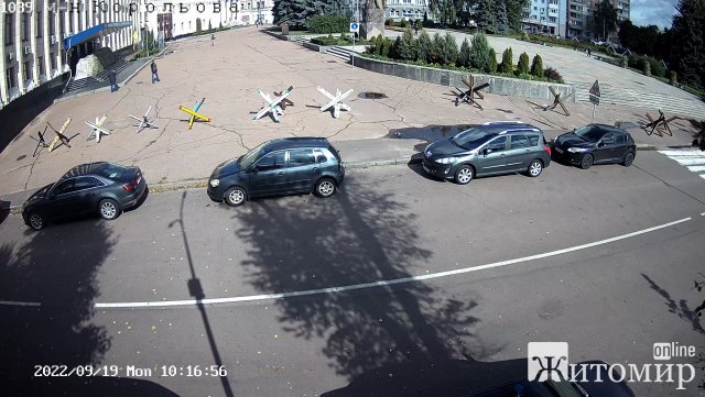 На Новому бульварі в Житомирі запрацювали камери відеоспостереження. ФОТО