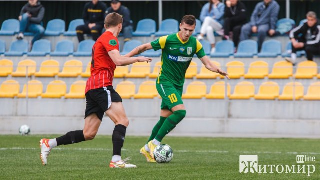  Житомирський футбольний клуб "Полісся" розгромив вишгородський "Діназ" з рахунком 5:0. ФОТО