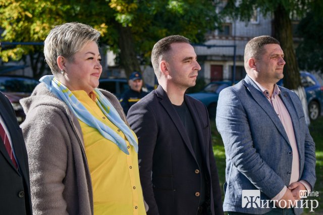 На Житомирщині переселенцям дали 8 соцквартир, які купили за кошти держбюджету. ФОТО