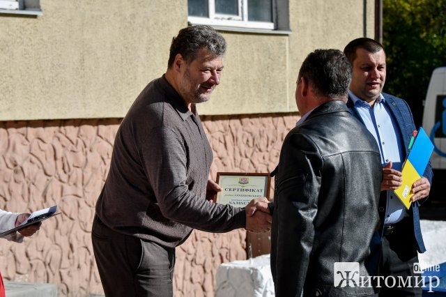 На Житомирщині переселенцям дали 8 соцквартир, які купили за кошти держбюджету. ФОТО