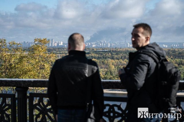 Наслідки російських ударів по Києву. ФОТО