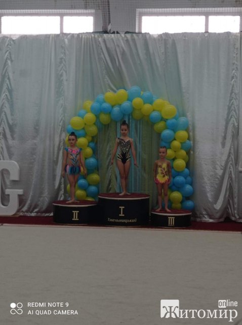 Юні житомирські гімнастки взяли участь чемпіонаті з художньої гімнастики «З Україною в серці» на підтримку ЗСУ в Хмельницькому