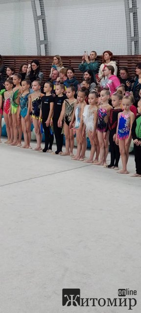 Юні житомирські гімнастки взяли участь чемпіонаті з художньої гімнастики «З Україною в серці» на підтримку ЗСУ в Хмельницькому
