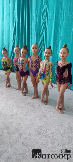 Юні житомирські гімнастки взяли участь чемпіонаті з художньої гімнастики «З Україною в серці» на підтримку ЗСУ в Хмельницькому