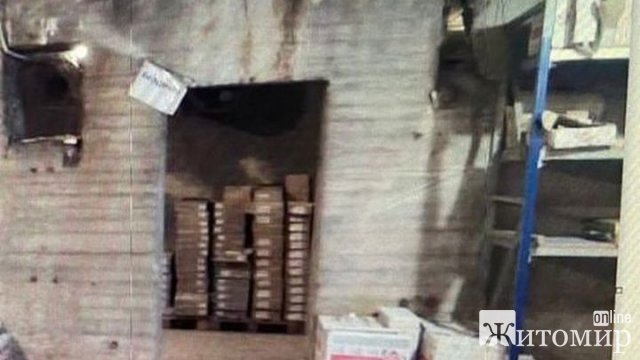У центрі Коростеня в укритті зробили склад будматеріалів, прокуратура звернулась до суду
