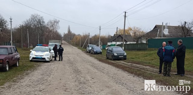 У селі Попільнянської громади поконфліктувало подружжя: чоловік зарізав дружину та вчинив самогубство. ФОТО. ВІДЕО
