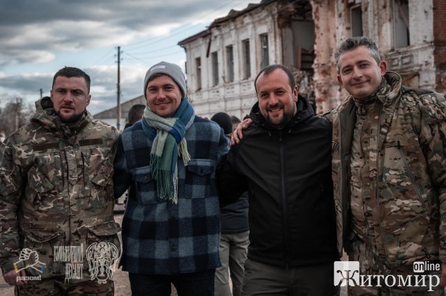 «Культурний десант» разом житомирськими волонтерами відвідали деокупований Куп’янськ