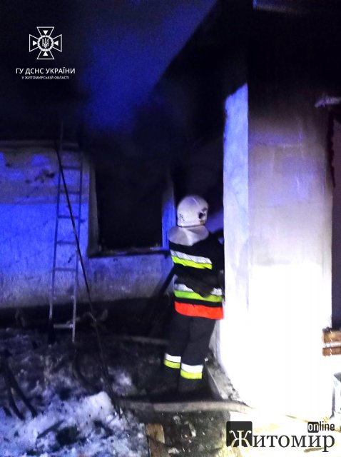 Минулої доби на Житомирщині горів автомобіль, будинок та сінник. ФОТО
