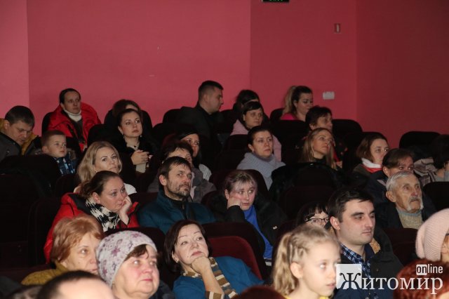 Музична школа «Гармонія» організувала благодійний різдвяний концерт на підтримку ЗСУ
