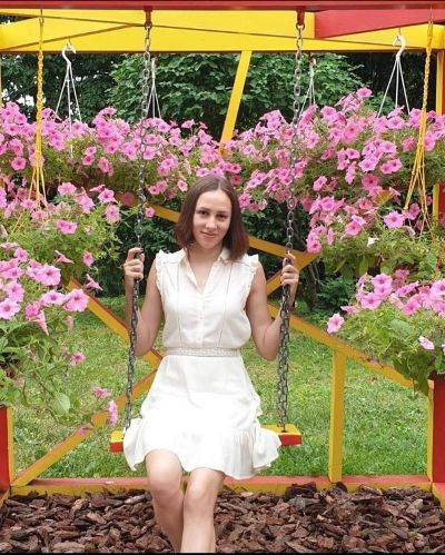 «Тато зумів упізнати донечку лише по сережках, а тіло дружини сильно понівечене»: внаслідок авіакатастрофи у Броварах загинула мама з п’ятирічною дочкою «Тато зумів упізнати донечку лише по сережках, а тіло дружини сильно понівечене»: внаслідок авіакатастрофи у Броварах загинула мама з п’ятирічною дочкою