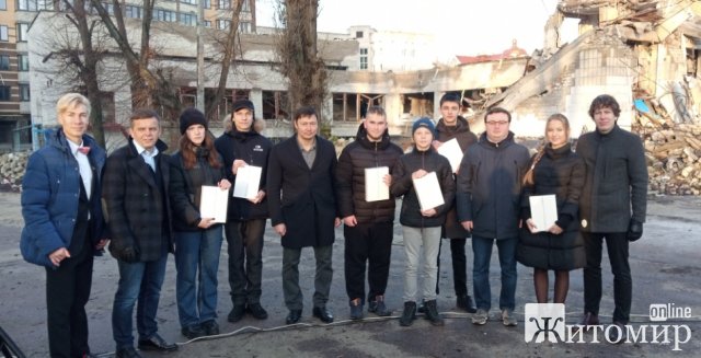 Кращі учні ліцею №25 у Житомирі отримали подарунки від мера міста Таллін. ФОТО