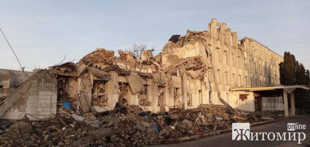 Кращі учні ліцею №25 у Житомирі отримали подарунки від мера міста Таллін. ФОТО
