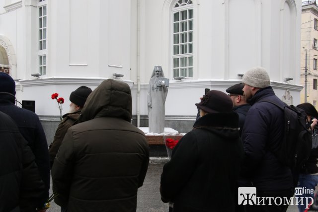 У Житомирі відзначили 141-у річницю з дня народження Івана Огієнка. ФОТО