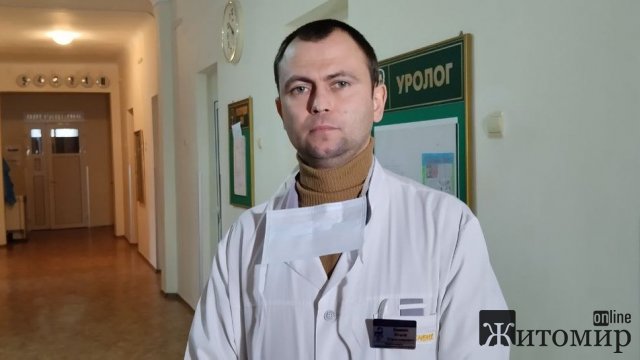  У 50-річної житомирянки видалили пухлину розміром з футбольний м