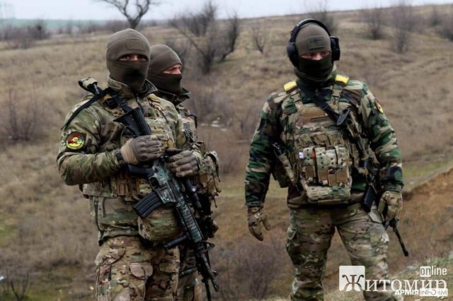 Бійці 30-ї звягельської бригади проходять бойове злагодження на півдні. ФОТО