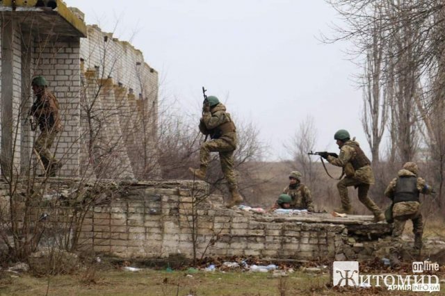 Бійці 30-ї звягельської бригади проходять бойове злагодження на півдні. ФОТО