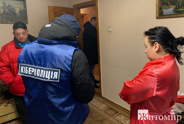 У Житомирі доглядальниця вкрала з картки 54-річного чоловіка 200 тис. грн. ФОТО