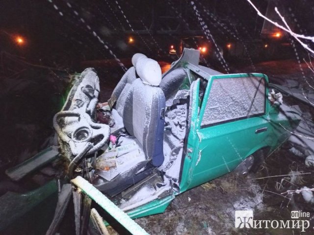 На Рівненщині ВАЗ врізався у DAF: загинуло подружжя з Бердичева. ФОТО