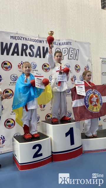 Житомирські каратисти повернулись з міжнародного турніру з медалями. ФОТО