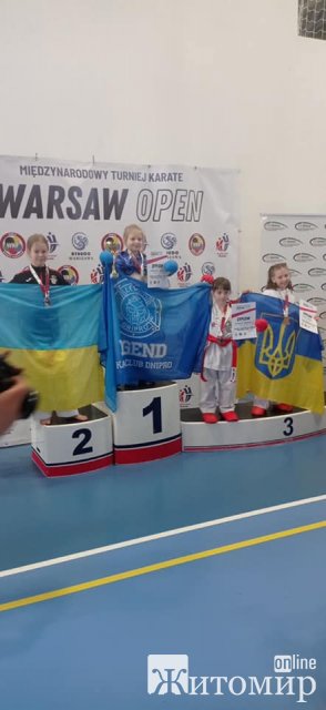 Житомирські каратисти повернулись з міжнародного турніру з медалями. ФОТО