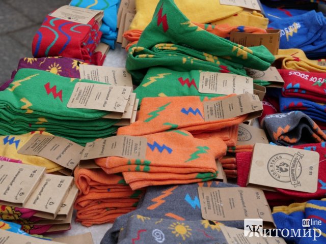 На Михайлівській в Житомирі відбулась «Акція на підтримку дітей з синдромом Дауна». ФОТО