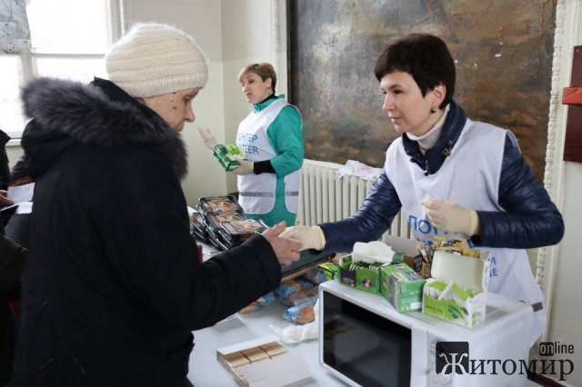До Житомирської області прибув ще один потяг із евакуйованими жителями Донеччини. ФОТО