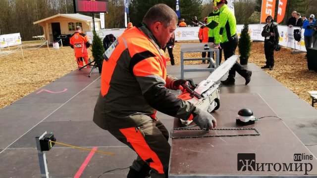 Лісівник з Житомирської області вперше взяв участь у Світовому чемпіонаті вальників лісу