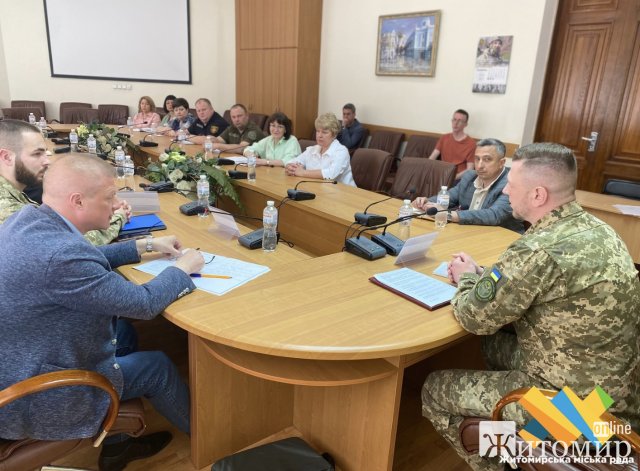 У Житомирі говорили про підтримку сімей захисників, які визнані військовополоненими чи зниклими