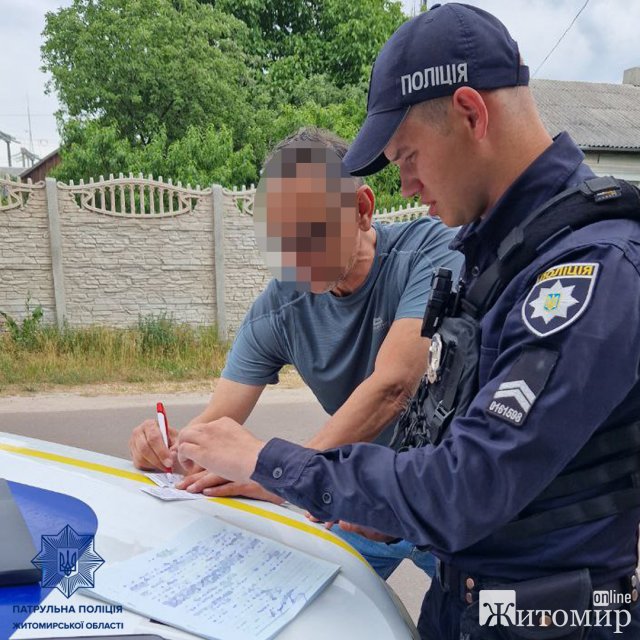 На Мальованці в Житомирі патрульні виявили п’яного водія без документів: про порушника повідомив небайдужий чоловік. ФОТО