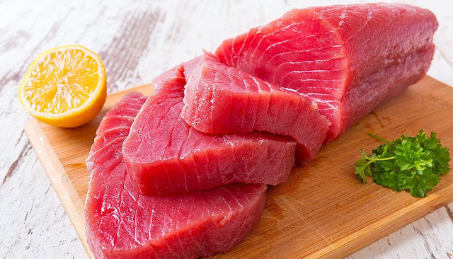 Роллы с тунцом: разновидности, вкусовые особенности, польза Роллы с тунцом: разновидности, вкусовые особенности, польза
