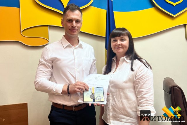 У Житомирі волонтери та військовий хірург отримали нагороди. ФОТО