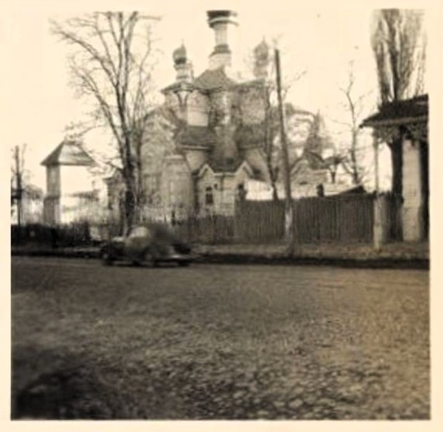 Фото церкви по вулиці Великій Бердичівській в Житомирі 1942-року