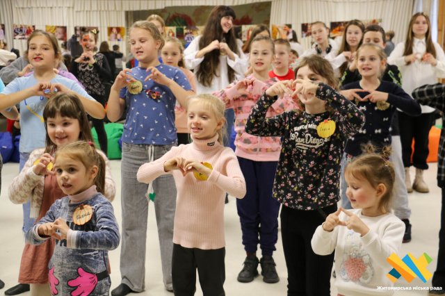 Гарбузянки - альтернатива Хеловіну для житомирських дітей. ФОТО