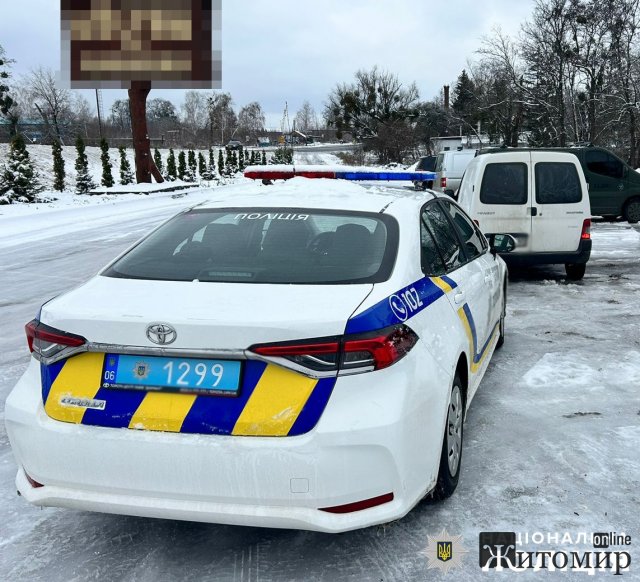 На Житомирщині Peugeot проїхав на заборонний сигнал світлофора: п