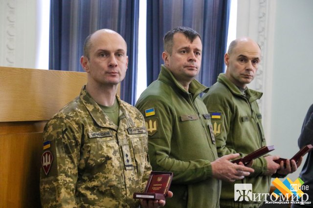 У Житомирі рідним загиблих Героїв передали ордени «За мужність» III ступеня. ФОТО