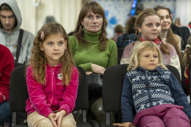 У Житомирі влаштували новорічні заходи для дітей з багатодітних родин. ФОТО