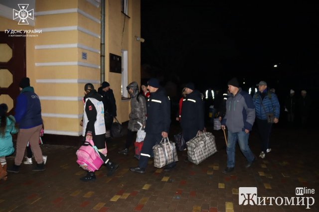 До Бердичева прибув евакуаційний потяг з 11-ма переселенцями. ФОТО