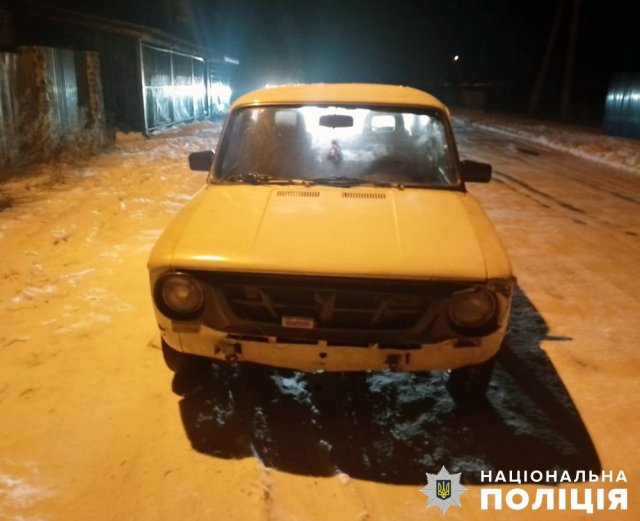 На Житомирщині 14-річний підліток взяв у батька без дозволу автівку та збив жінку. ФОТО