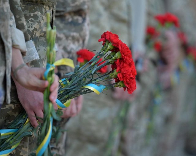 У Романівській громаді пояснили, чому не вийшли зустрічати загиблого воїна