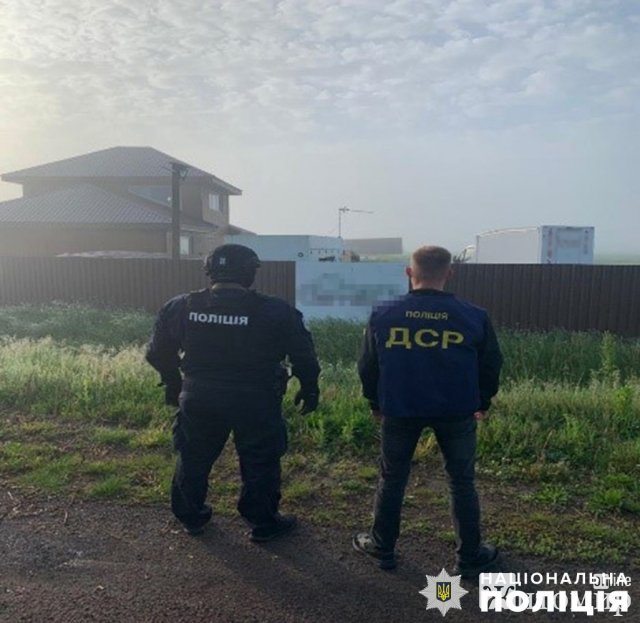 Двох аграріїв з Житомирщини та жителя Чернівців підозрюють у «відмиванні» та привласненні 6,6 млн грн. ФОТО