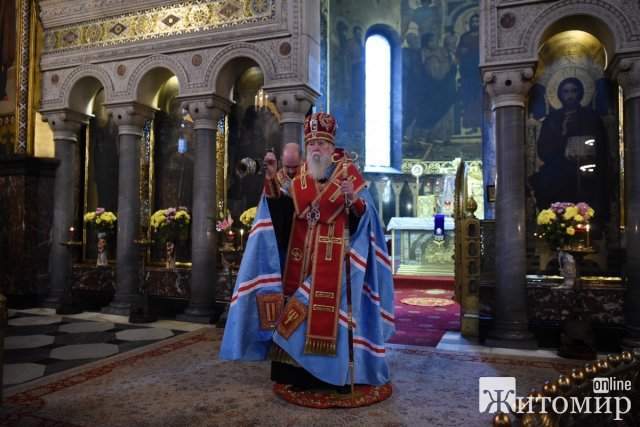 Патріарх Філарет помолився за упокій душ Героїв Небесної сотні