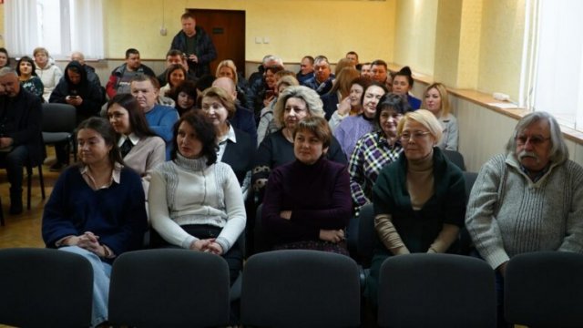 Керівник ОВА представив нового директора ДП “Житомирстандартметрологія” та привітав колектив зі святом