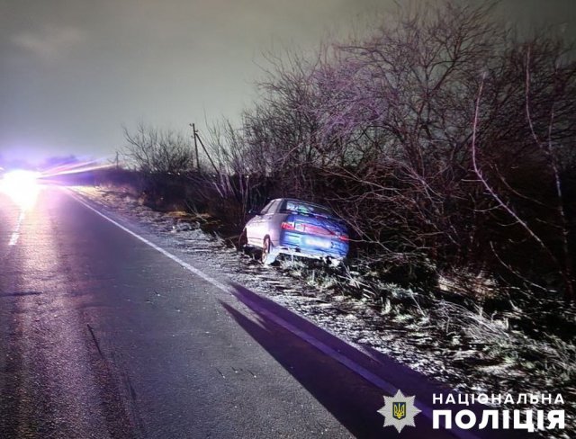 Поблизу Житомира 23-річний водій на ВАЗ на смерть збив велосипедиста. ФОТО