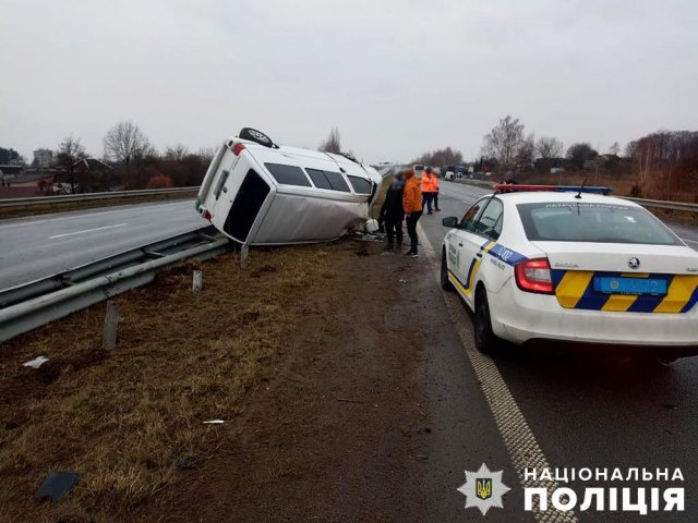 На Звягельщині слідчі завершили розслідування ДТП з травмуванням жінки