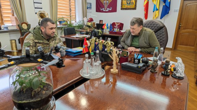 Бунечко нагородив уродженця Любара відзнакою "За заслуги"