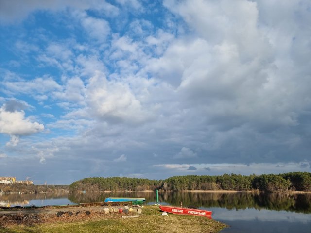 Сонячний житомирський гідропарк. ФОТО