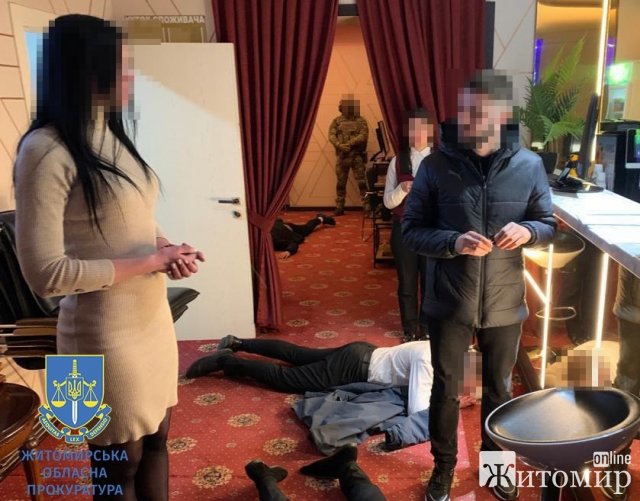 У Житомирі судитимуть злочинну групу за організацію підпільних казино. ФОТО